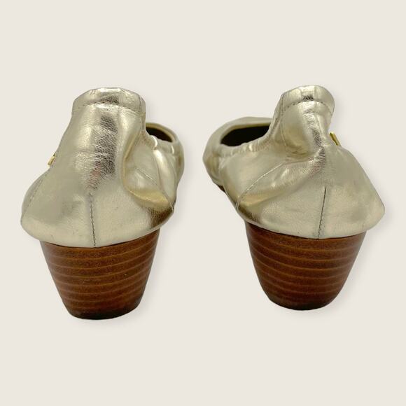Guess Janessa Gold Metallic Vegan Low 1.25” Stacked Wedge Ballet Flat 6.5 - Picture 4 of 8